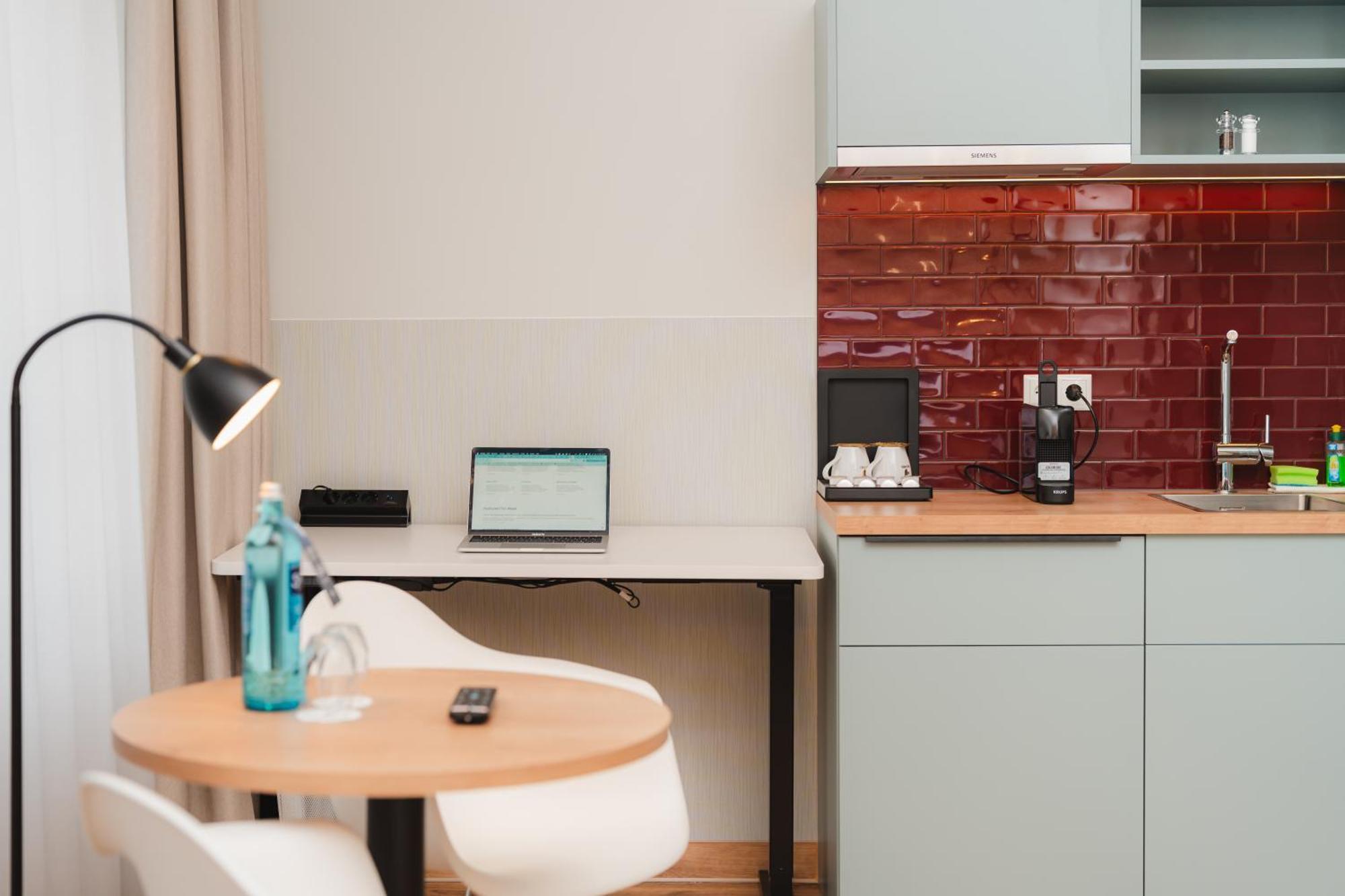 H24 Hotel Apartments Eberswalde Kültér fotó